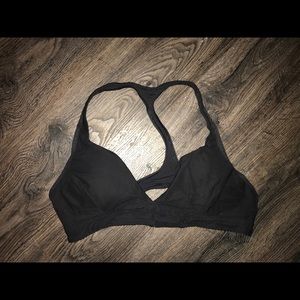 Lululemon black bra w/ adjustable closure on back